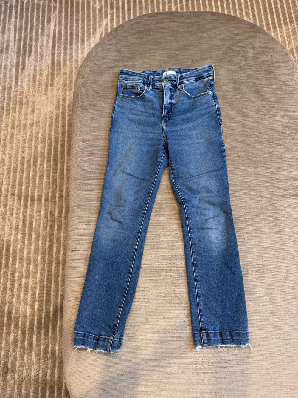 Good American Mid Blue Straight Leg Jeans with Frayed Hem